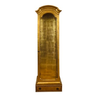 Vintage Hollywood Regency Gold Leaf Wood & Glass Display Case / Cabinet For Sale
