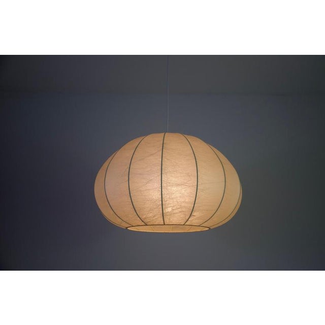 Beige Mid-Century Round Cocoon Pendant Lamp, Italy, 1960s For Sale - Image 8 of 13
