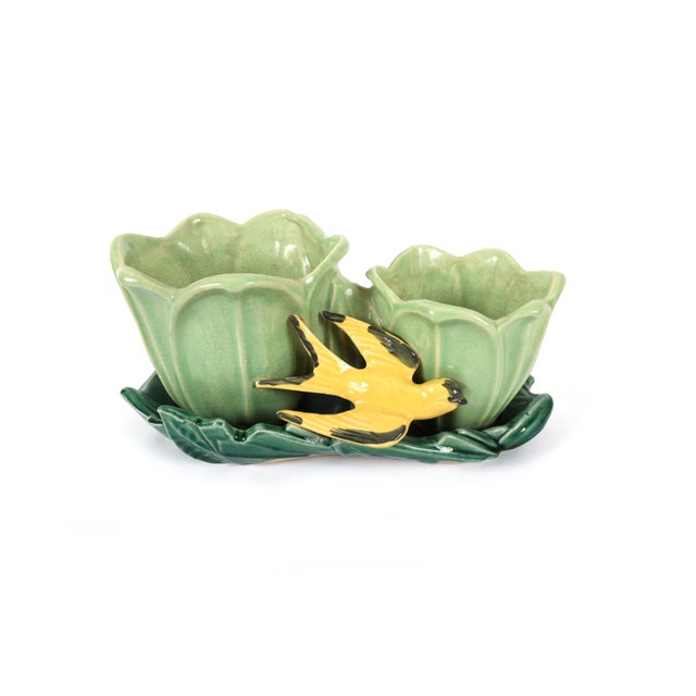 1950s Set of 2 Vintage McCoy Planters - Birds and Tulips Double Planters For Sale - Image 5 of 14