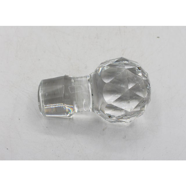 Circa 1900 Anglo-Irish Square Shaped Decanter With Stopper For Sale - Image 4 of 5