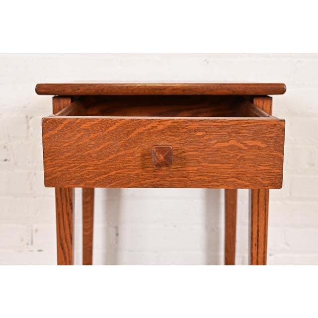 Limbert Style Antique Mission Oak Arts & Crafts Nightstand or Occasional Side Table, Circa 1900 For Sale In South Bend - Image 6 of 11