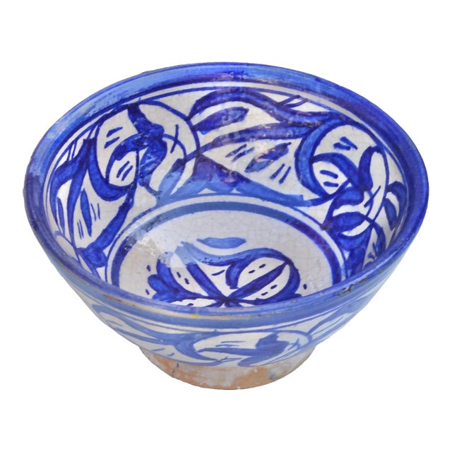 Late 19th Century Blue-Patterned Moroccan Ceramic Decorative Bowl For Sale