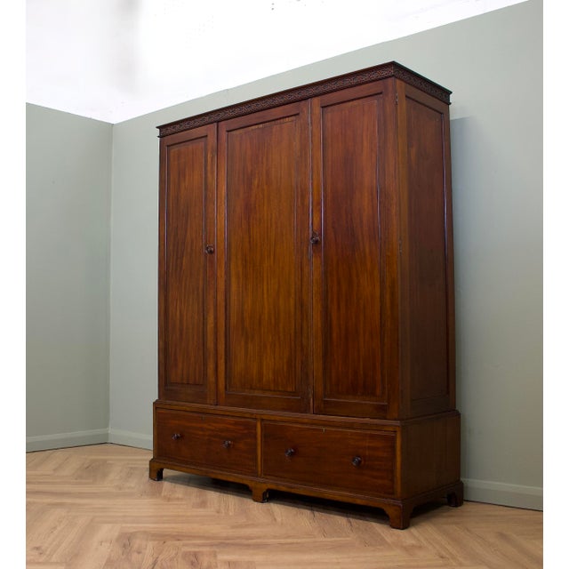 Georgian Revival Wardrobe from Maple and Co, 1920s For Sale - Image 4 of 14