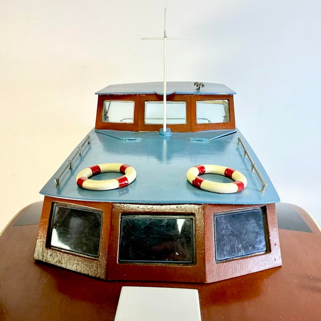 1950s Vintage Nautical Coastal Arts & Crafts Hand Made Boat Model With Case, Propeller Powered For Sale - Image 16 of 18