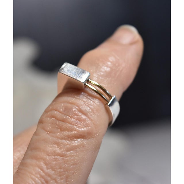 Vintage Artisan Hand Crafted Sterling Silver 14k Gold Modern Ring Sz 5.75 For Sale - Image 10 of 17