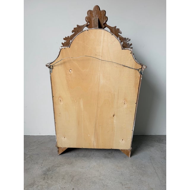 1970s Italian Hollywood Regency Carved Wood Two-Door Hanging Wall Cabinet For Sale - Image 12 of 13