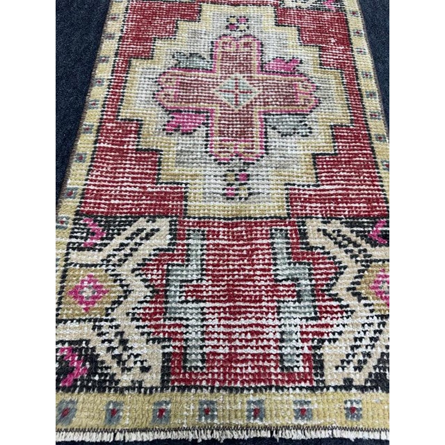 Contemporary Turkish Yastik Rug 1'6" x 3'1" For Sale - Image 3 of 5