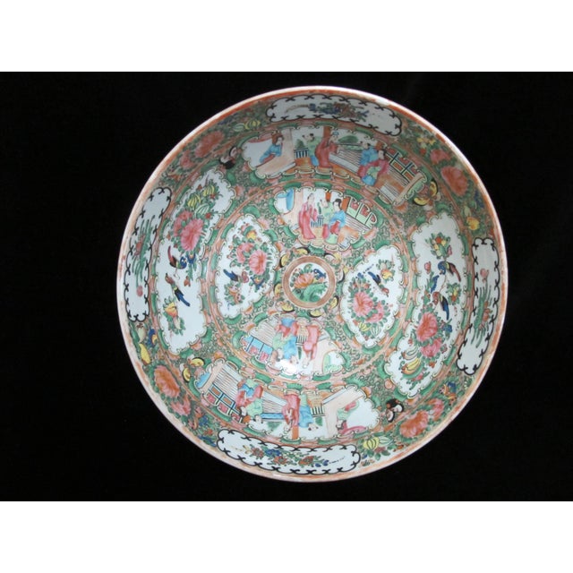Rose Chinese Export Porcelain Famille Rose Medallion 11" Punch Serving Bowl For Sale - Image 8 of 16