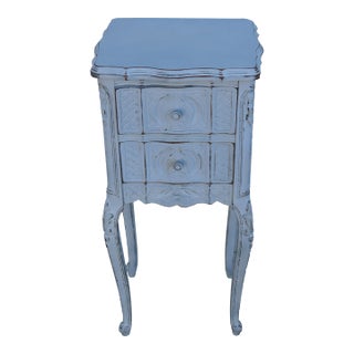 French Early 1900s Shabby Chic Distressed Painted Nightstand Side End Table 6401 For Sale