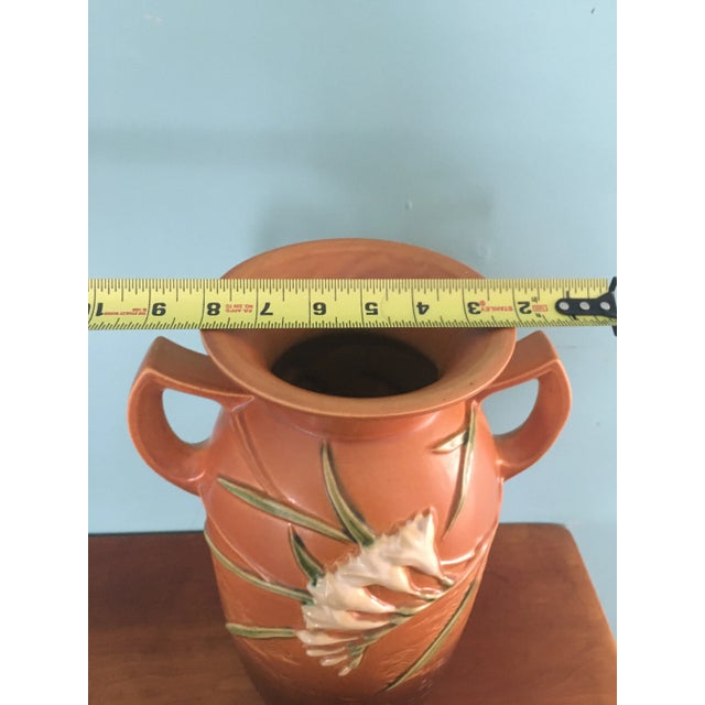 Ceramic 1945 Roseville Pottery Large Floor Vase For Sale - Image 7 of 9
