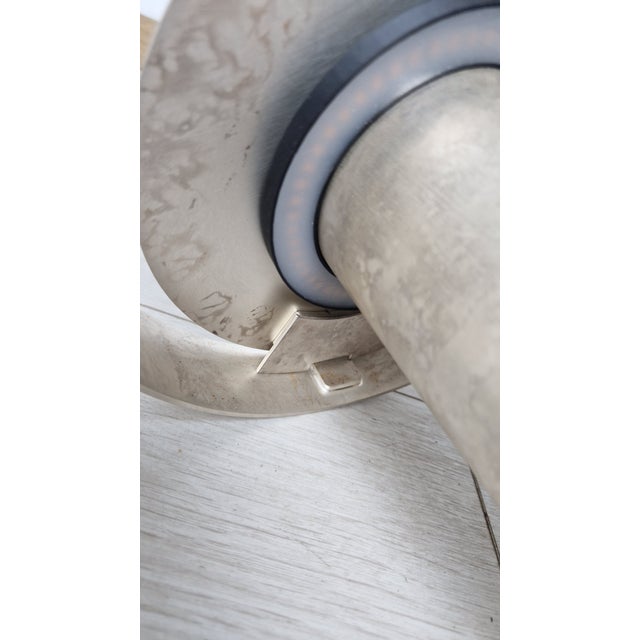 Mod Circle Table Lamp in Silver Metal by Massimo Tonnettos for Venicem For Sale - Image 11 of 14