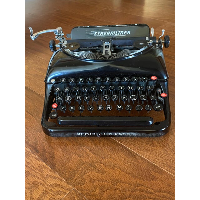 Industrial Vintage 1941 Original Remington Rand Streamliner Black Typewriter with Red Keys, Carrying Case, Serial Number For Sale - Image 3 of 12
