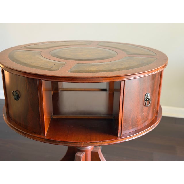 Duncan Phyfe Vintage Mahogany Revolving Drum Library Table With Leather Top Duncan Phyfe Style Rotating Bookcase End Table For Sale - Image 4 of 12