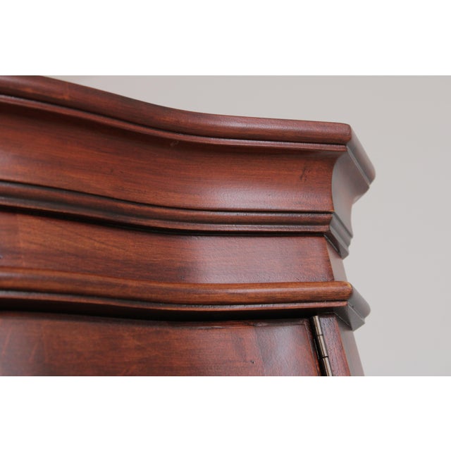 Pair Jasper Cherry 1 Door Glass Curio Display Cabinets For Sale - Image 11 of 18