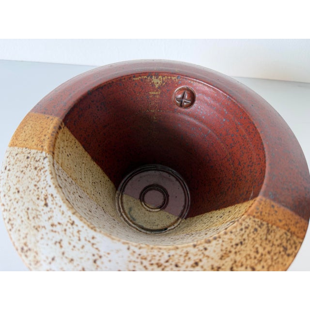 Ted Randall (Alfred, Ny, 1914–1985) Organic Studio Pottery Pedestal Vessel For Sale - Image 4 of 12