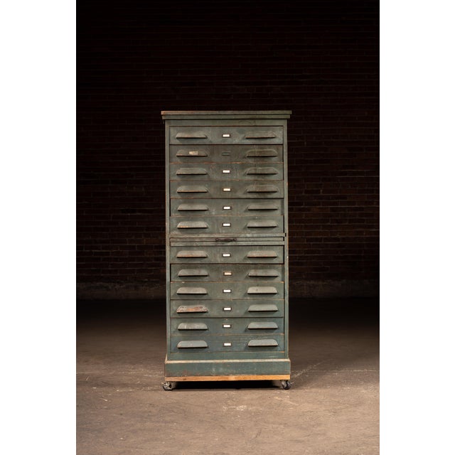 Early 20th Century Antique Multi-Drawer Industrial Map Cabinet in Original Green Paint For Sale - Image 5 of 14