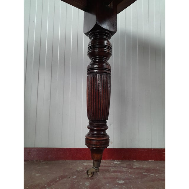 British Victorian Maple Leaf Wood on Oak Extending Dining Table, 1840s-1890s For Sale - Image 17 of 18