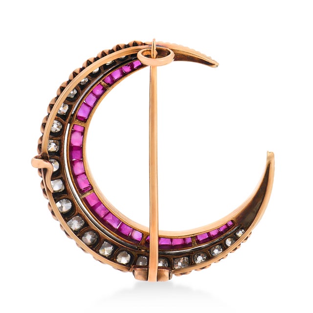 Late 19th Century Late 19th Century Victorian Old European Cut Diamond Ruby 18k Rose Gold Crescent Brooch For Sale - Image 5 of 5