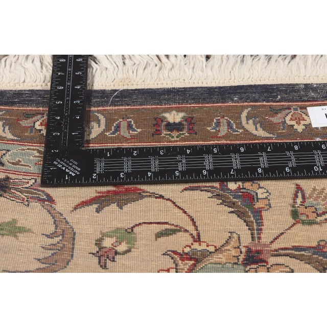 Late 20th Century Late 20th Century Vintage Pakistani Rug - 09'02 x 11'10 For Sale In Dallas - Image 6 of 9