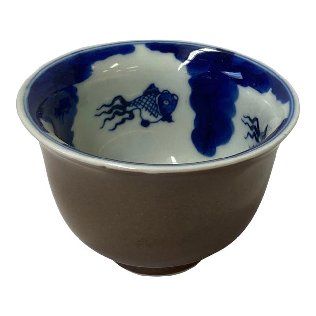 Chinese Handmade Porcelain Brown Blue White Fishes Graphic Cup For Sale