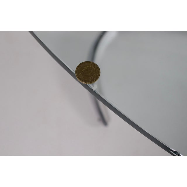 Chrome Steel and Glass Table Scimitar Model by Boris Tabacoff for MMM, 1970s For Sale - Image 6 of 7