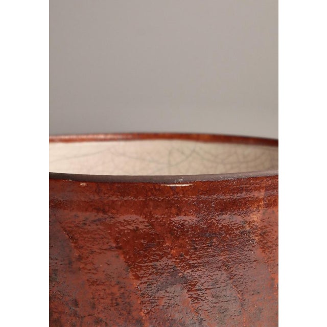 Large Scandinavian Modern Raku-Fired Stoneware Bowl by Inger Rokkjær, 2003 For Sale - Image 9 of 17