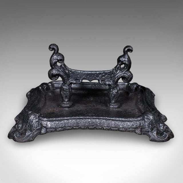 Antique Townhouse Boot Cleaner, English, Great Exhibition, Shoe Pull, Victorian For Sale - Image 4 of 11