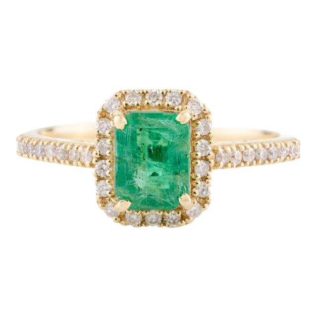 0.75 Ct Emerald and White Diamond Statement Ring Size 5.5 For Sale
