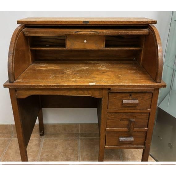 Vintage Oak Roll Top Desk – Circa 1920s–1940s | Solid Wood For Sale - Image 4 of 4