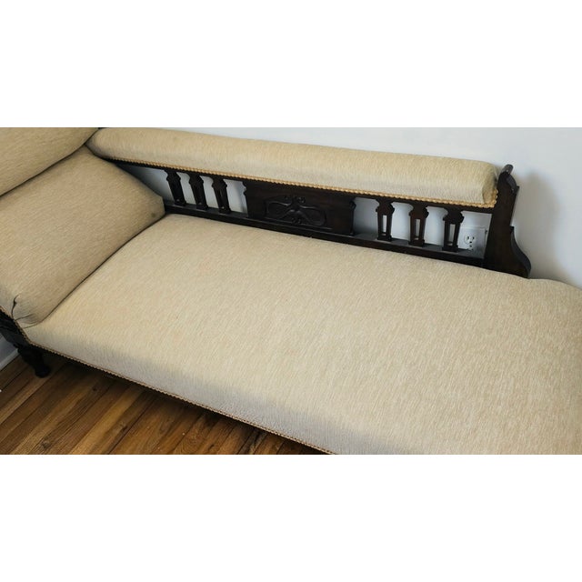 Late 19th Century Victorian Mahogany Bridgerton Vibe Fainting Couch Chaise Lounge For Sale - Image 6 of 7