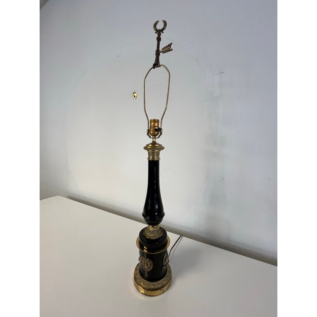 Neoclassical Vintage Neoclassical Porcelain Lamp For Sale - Image 3 of 6