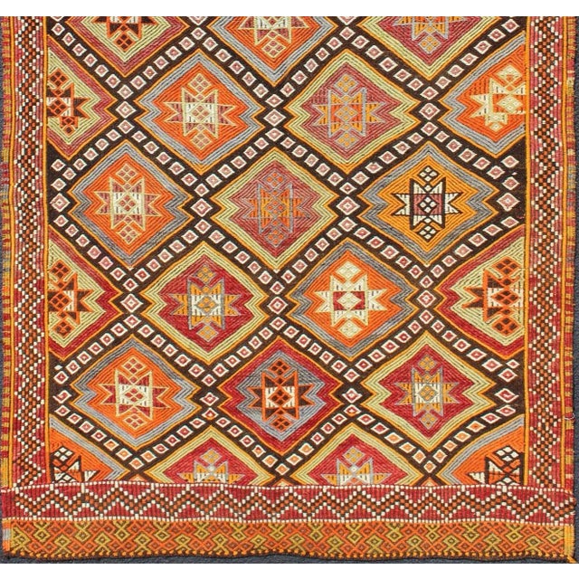 Mid 20th Century Colorful Vintage Turkish Embroidered Flat-Weave Kilim Rug With All-Over Diamond Design For Sale - Image 4 of 13