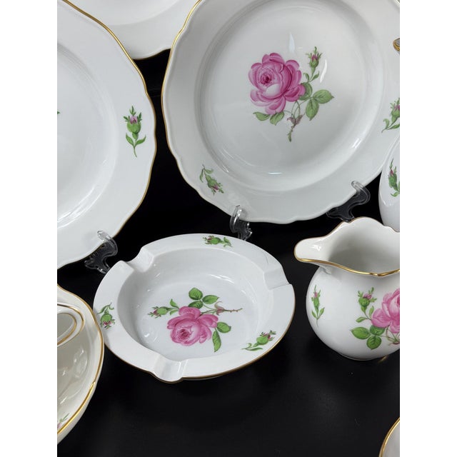 Rote Rose Coffee Service in Porcelain from Meissen, Germany, 1980s, Set of 23 For Sale - Image 6 of 17
