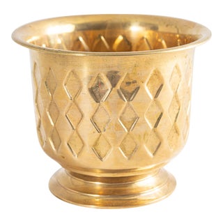 Vintage Brass Diamond Pattern Cache Pot Planter For Sale