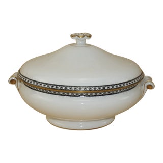 Vintage Mid-Century Modern Wedgwood Colonnade Covered Serving Bowl For Sale