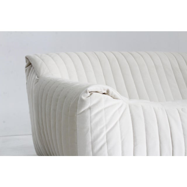Vintage Cinna Sandra Three-Seater Sofa in Beige Velvet from Ligne Roset, 1970s For Sale - Image 3 of 14