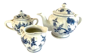 Vintage 1990s Blue Danube Porcelain Tea Pot/Cream/Sugar, Japan - 3 Pieces