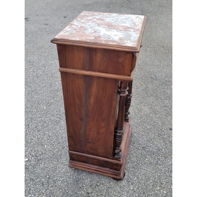 19th Century French Antique Walnut Marble Top Bedside Cabinet Nightstand For Sale In Philadelphia - Image 6 of 18