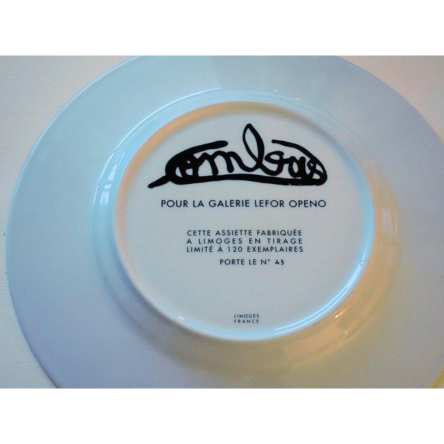 Robert COMBAS (1957-) Fire the Soldiers Screen printing on Limoges porcelain 32 cm in diameter Signed on the back from a...