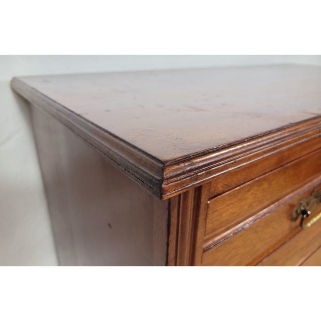 Edwardian Walnut 2 Over 3 Chest of Drawers with Drop Handles, 1910s For Sale - Image 9 of 18