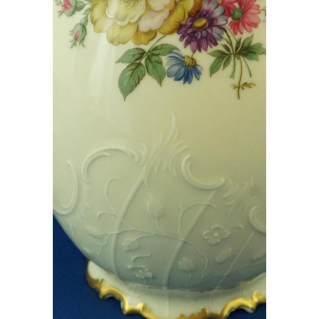 20th Century Antique Porcelain Vase with Floral Decoration from the Fürstenberg Factory, Germany, 1920s For Sale - Image 14 of 18