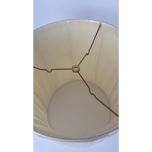Vintage Stiffel Ivory Silk Barrel Lampshade, Original Cellophane 18.75 X 14.75 For Sale In Chicago - Image 6 of 10
