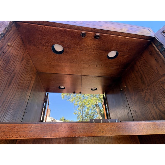 Early 21st Century Henredon Solid Red Oak Corner Curio Cabinet For Sale - Image 5 of 10