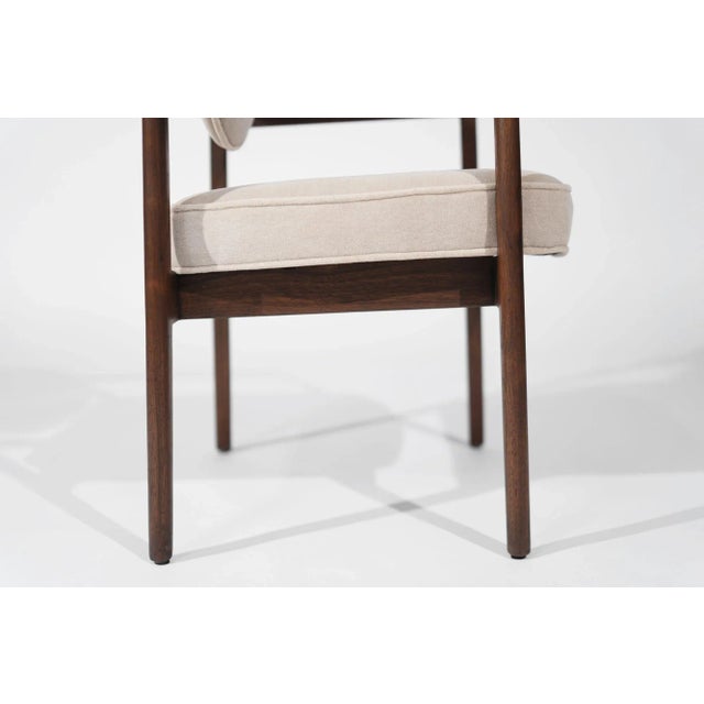 Brown Pair of Jens Risom Walnut Armchairs in Natural Mohair, Circa 1950s For Sale - Image 8 of 11