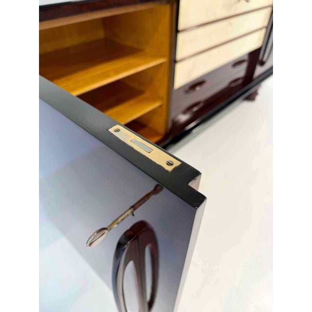 Italian Art Deco Sideboard by Osvaldo Borsani, 1940s For Sale - Image 15 of 18