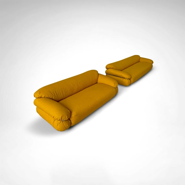 Cassina Yellow Bouclé Sesann Sofa by Gianfranco Frattini for Cassina, 1970s For Sale - Image 4 of 11