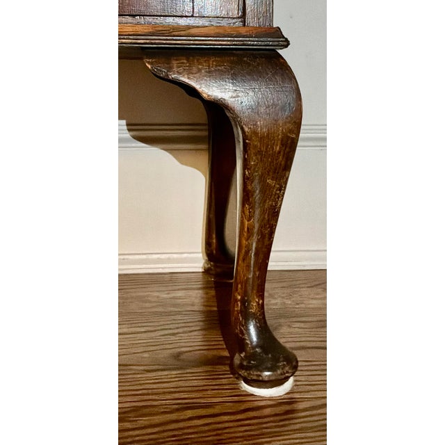 Early 20th Century Antique Queen Anne English Oak Leaded-Glass Bookcase / Display Cabinet For Sale - Image 5 of 8