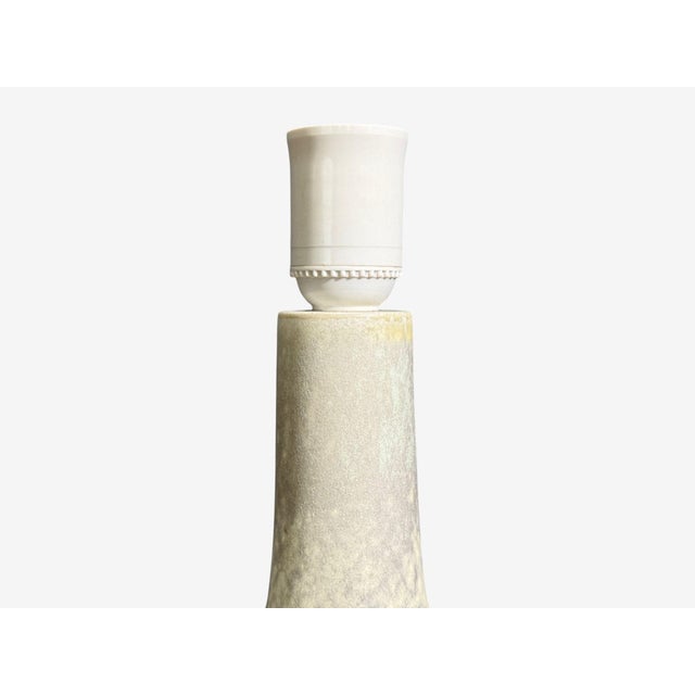 Desiree Stentöj, Table Lamp, White Glazed Stoneware, Denmark, 1960s For Sale In New York - Image 6 of 10