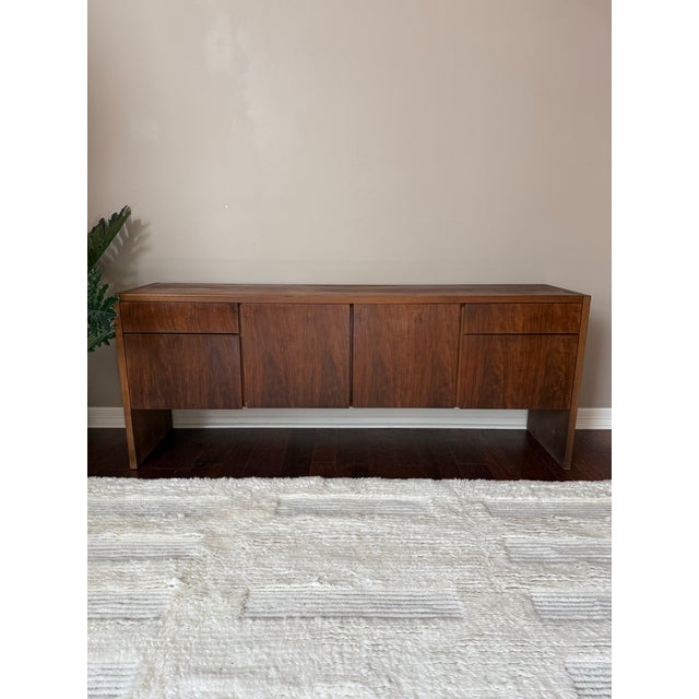 Vintage 1950s Walnut Credenza by Madison Furniture Company Gorgeous walnut wood credenza by Madison Furniture Company,...