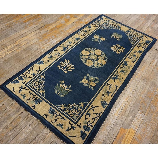 1920s Antique Medallion Oriental Chinese Blue Wool Rectangle Knotted Small Rug For Sale - Image 4 of 12